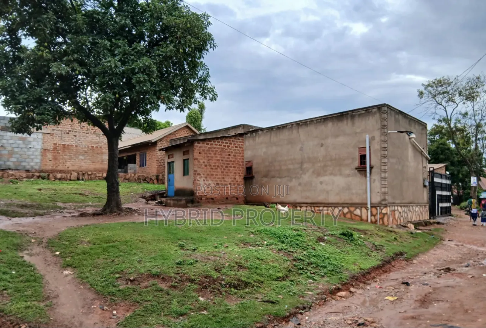 Prime Plot For Sale In Masanafu Town Along Hoima~Kampala Road. in Rubaga