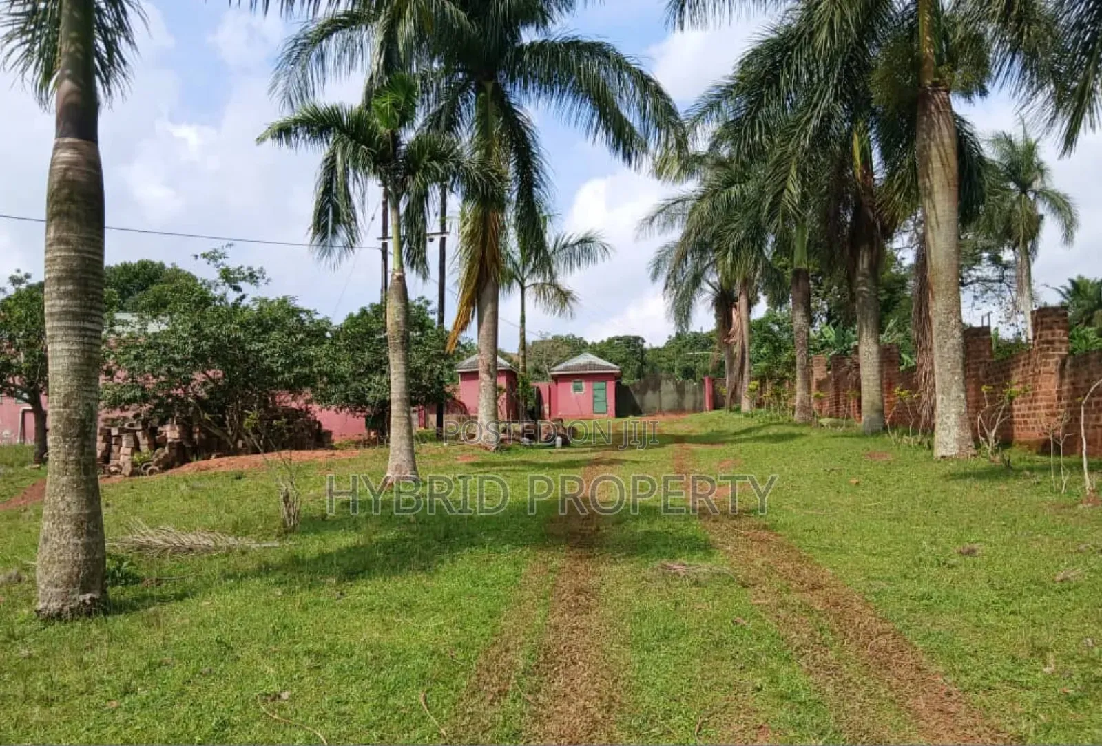 17acres of Land for Sale at Wakiso~Sala Exotic View Along Hoima Road. in Wakiso / Wakiso