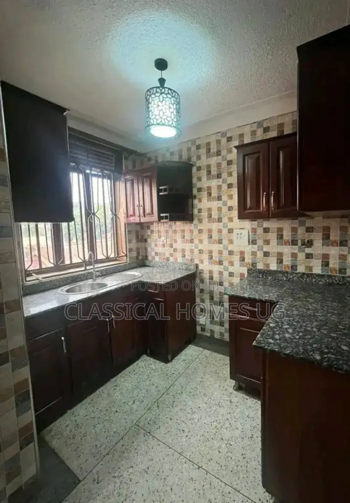 2bdrm Apartment in Maganjo Bombo Road, Central Division for rent in Central Division