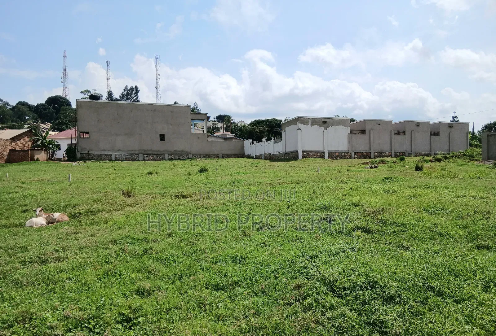 4 Prime Acres of Land for Sale Wakiso~Kisimbiri Along Hoima Road X in Wakiso / Wakiso