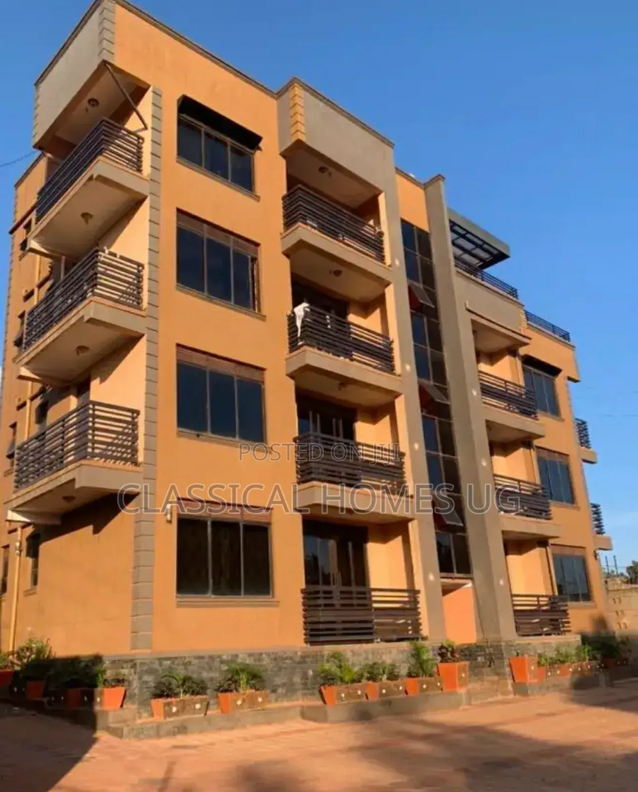 2bdrm Apartment in Maganjo Bombo Road, Central Division for rent in Central Division