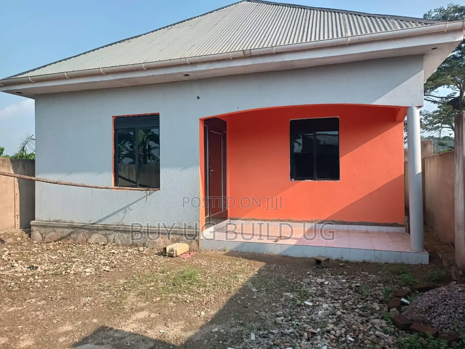 3bdrm Bungalow in Kira Nakwero, Division B for sale in Division B