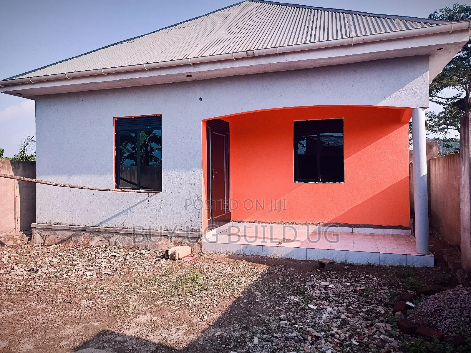 3bdrm Bungalow in Kira Nakwero, Division B for sale in Division B