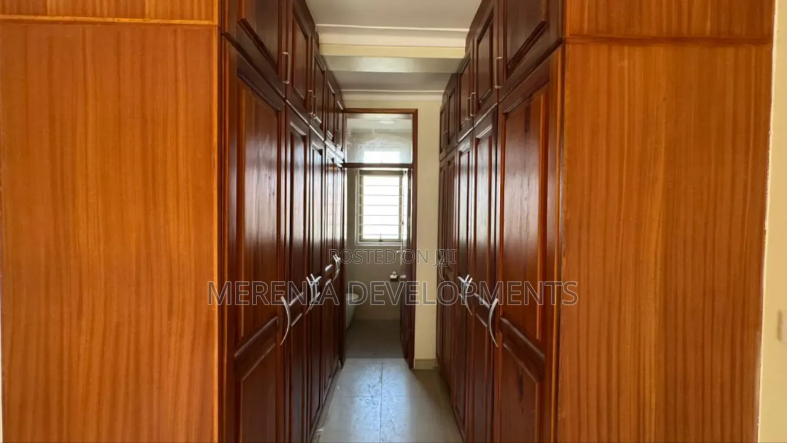 4bdrm House in Bugoloobi, Central Division for rent in Central Division