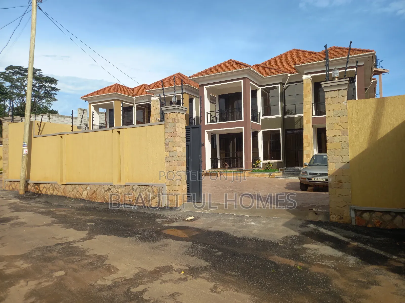 Furnished 5bdrm Duplex in Kira, Central Division for sale in Central Division