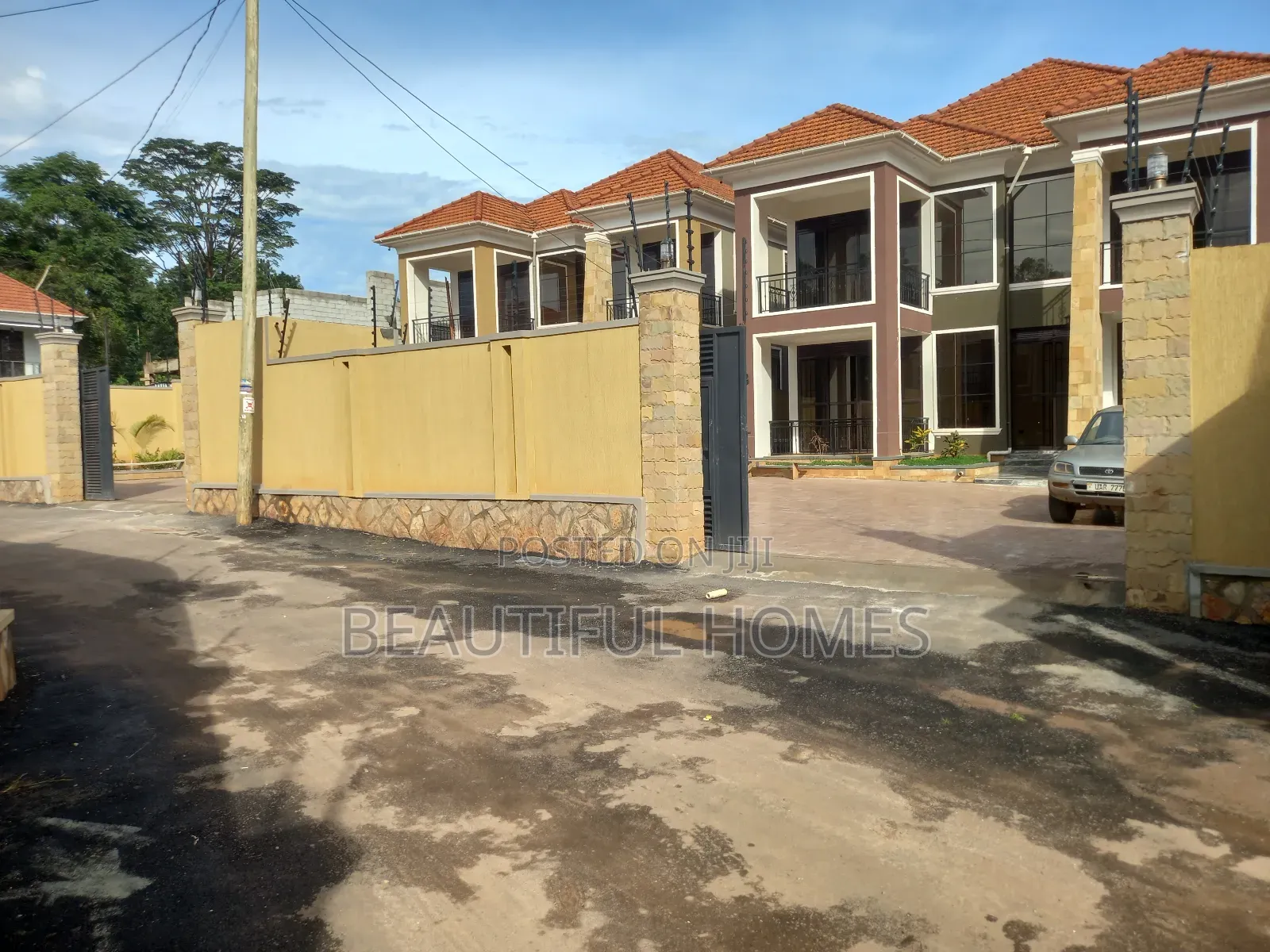 Furnished 5bdrm Duplex in Kira, Central Division for sale in Central Division
