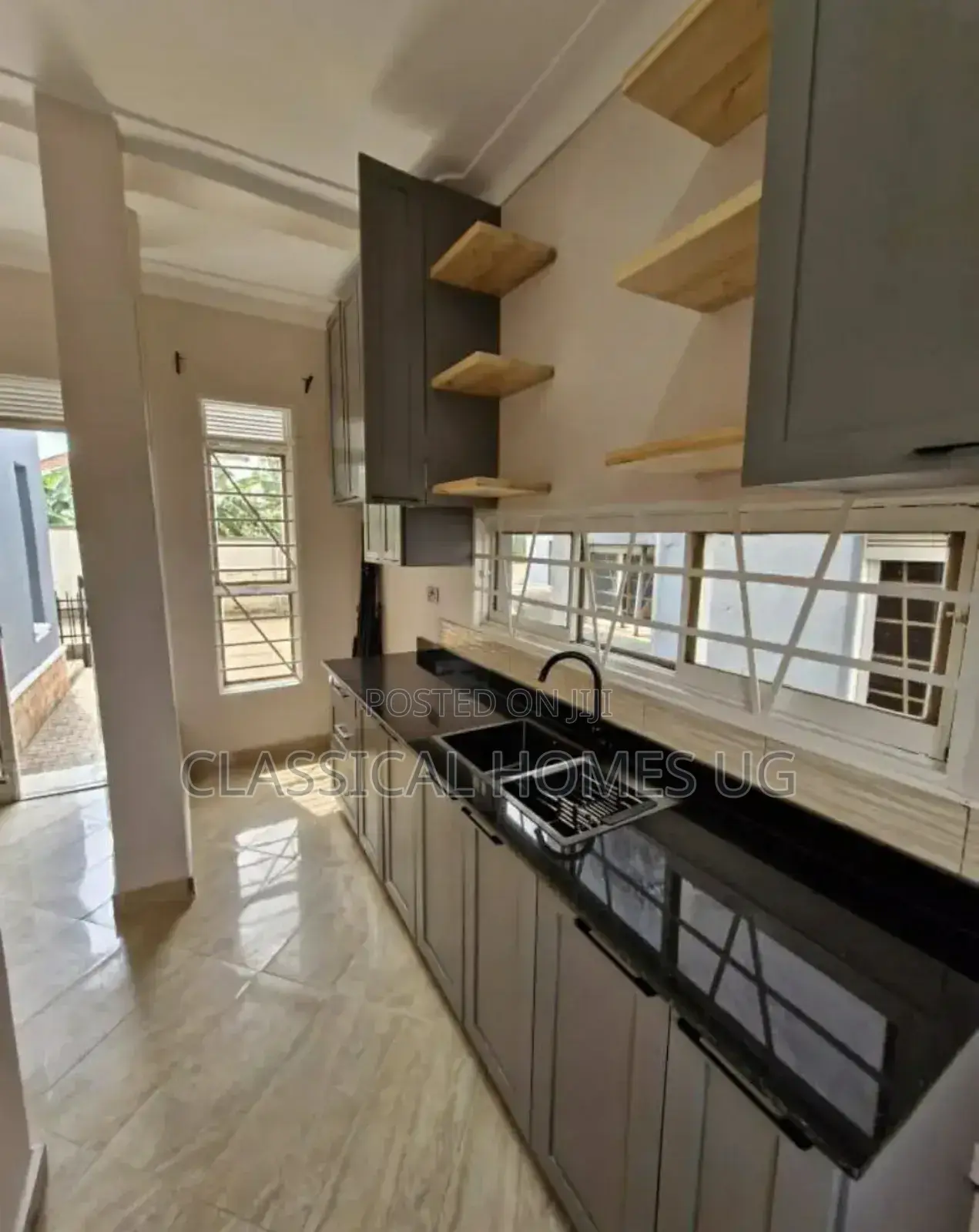 4bdrm Duplex in Muyenga, Central Division for rent in Central Division