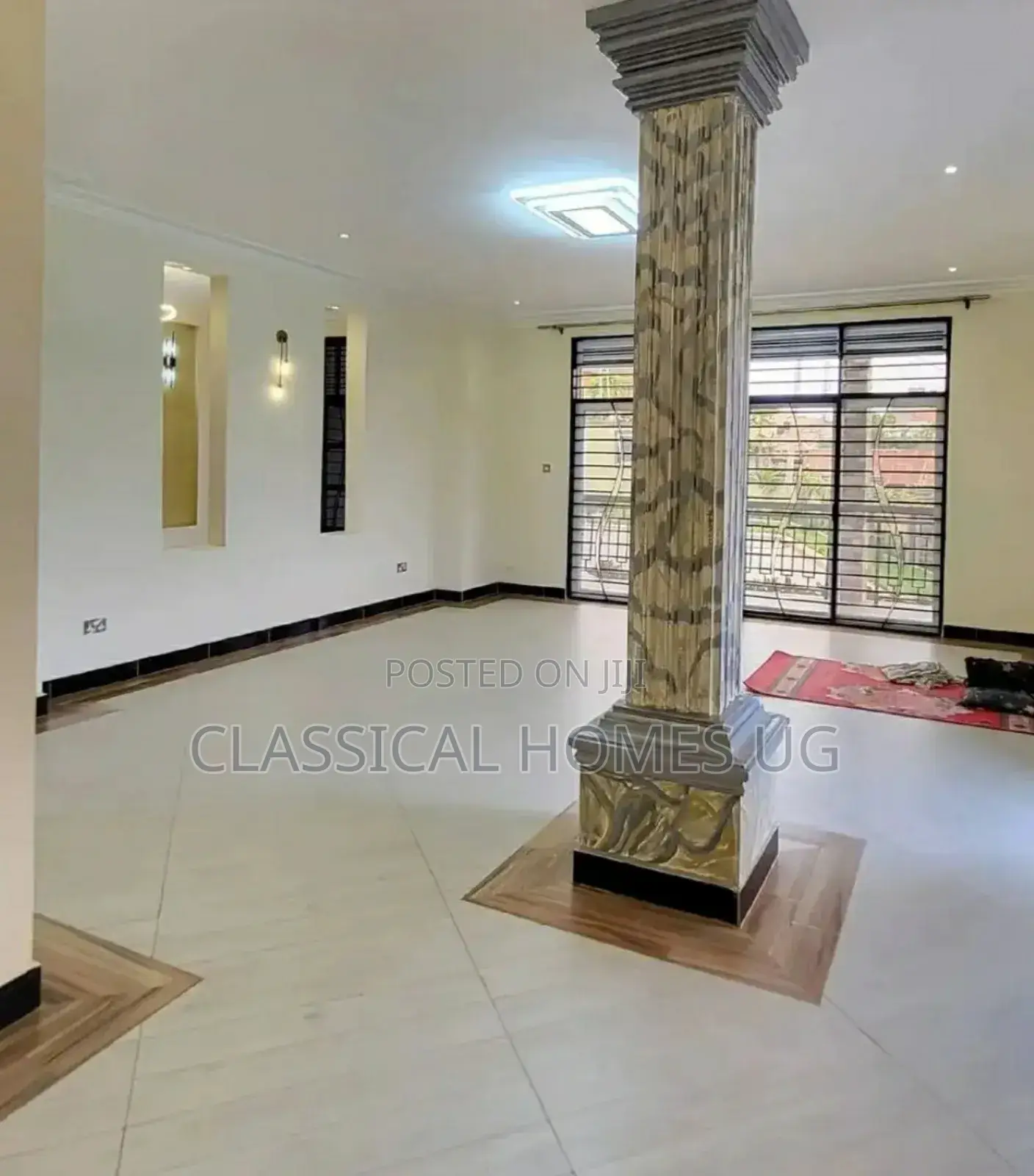 5bdrm Duplex in Akright Bwebajja, Central Division for rent in Central Division