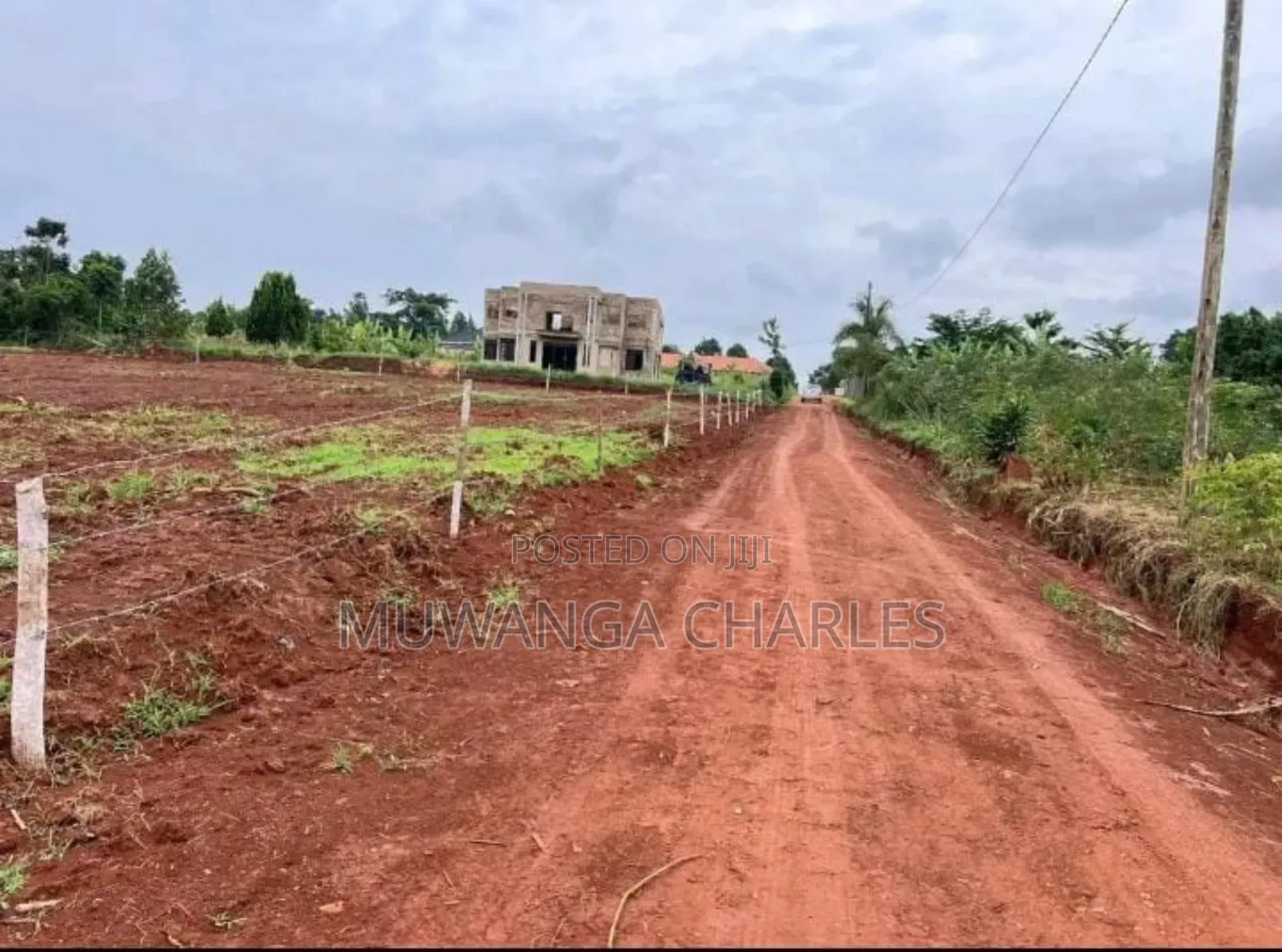 100by50ft Plot of Land on Sale in Kitukutwe in Kira