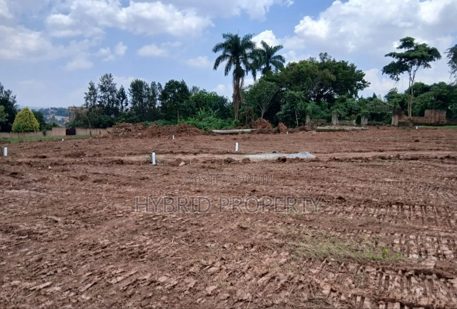 Prime Plots for Sale at Wakiso~Bulabakulu Sweetillious Estate~Hoima Rd in Wakiso / Wakiso