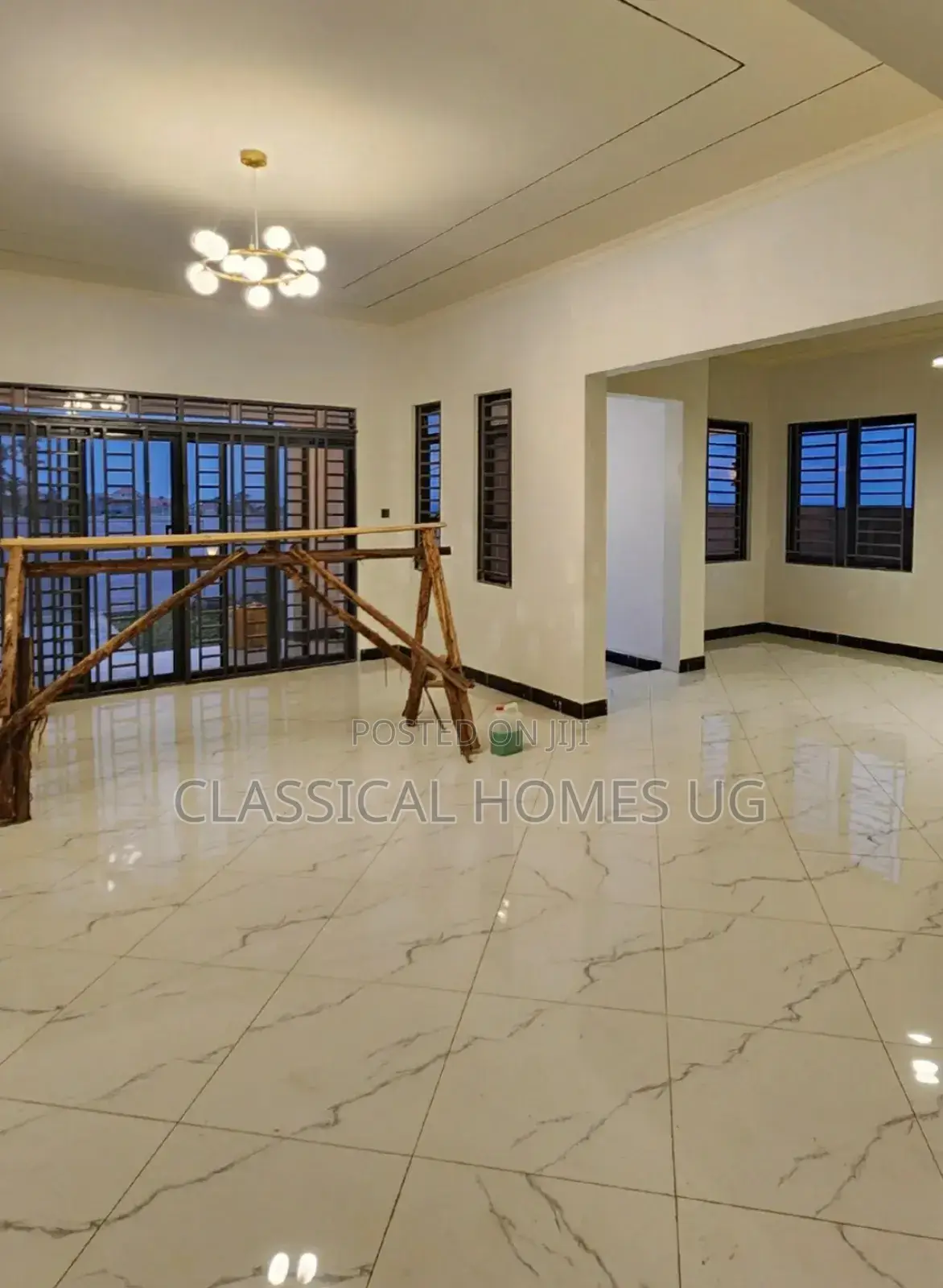 4bdrm Bungalow in Akright Bwebajja, Central Division for rent in Central Division