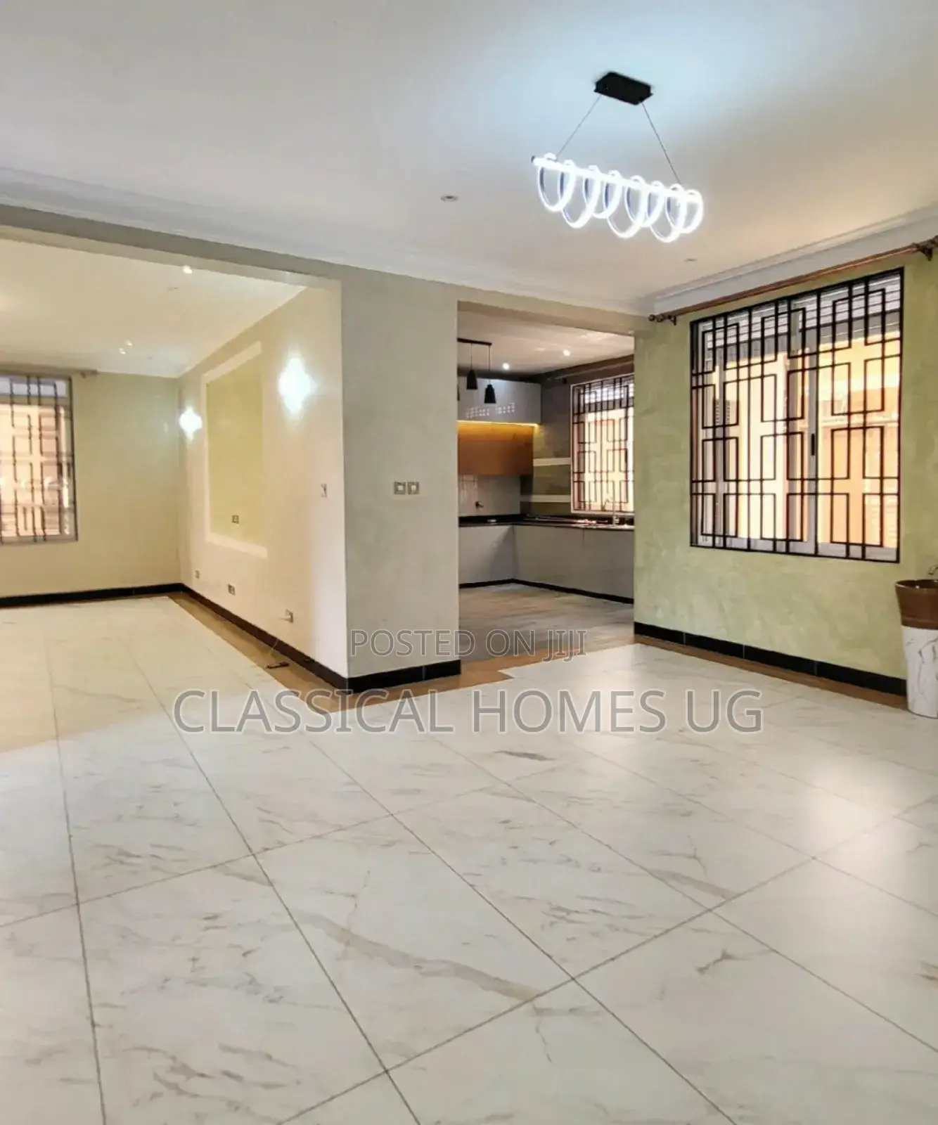 5bdrm Duplex in Akright Bwebajja, Central Division for rent in Central Division
