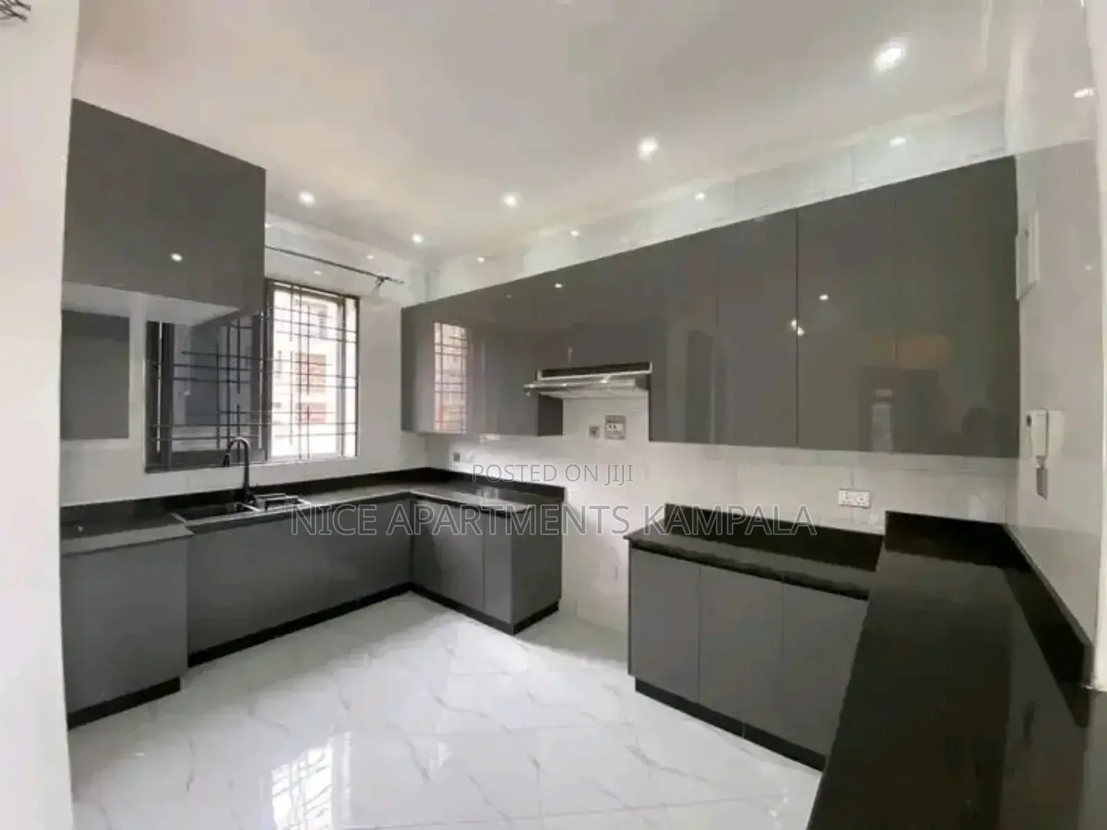 3bdrm Apartment in Muyenga, Central Division for rent in Central Division