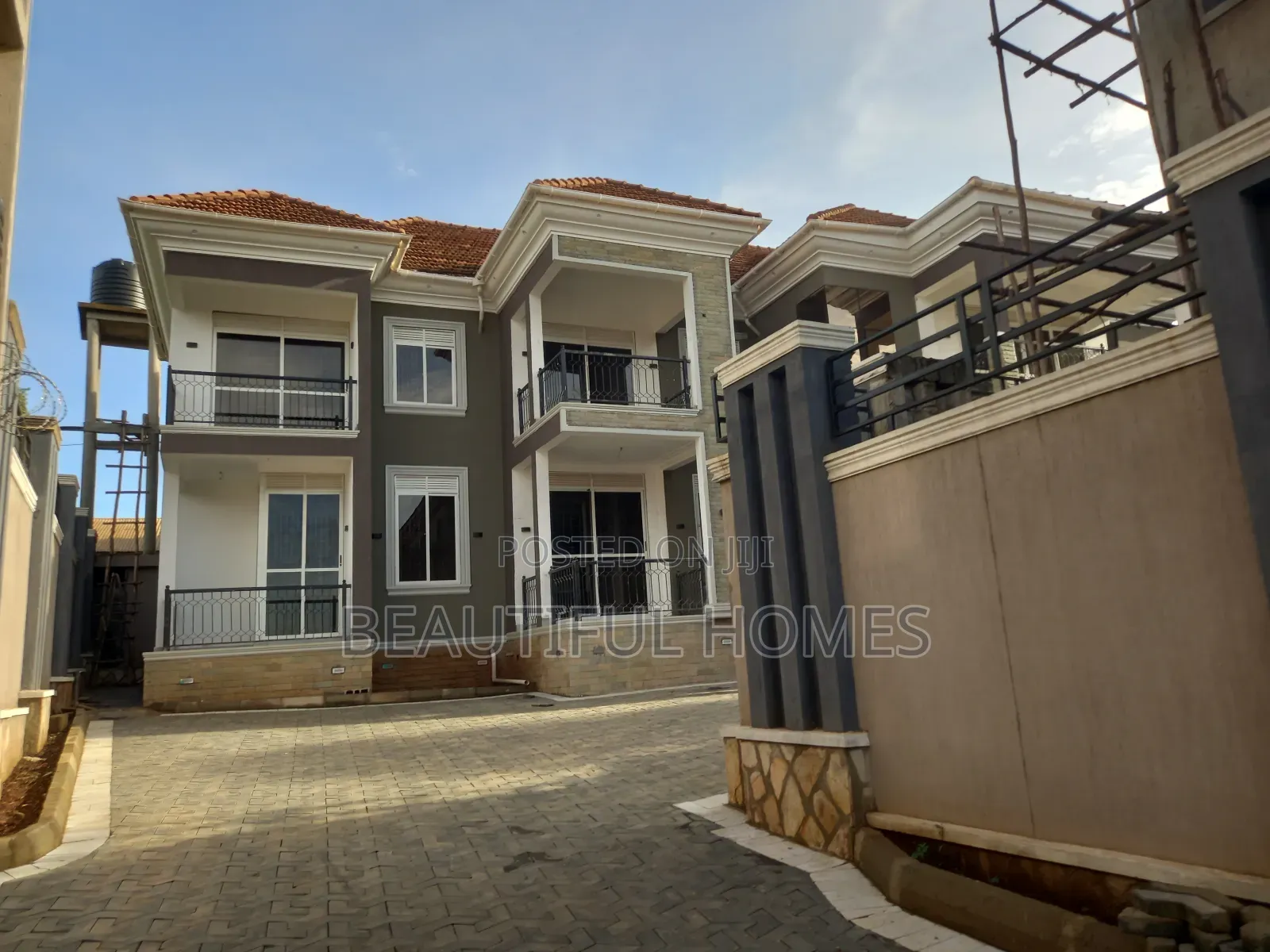 Furnished 5bdrm Mansion in Kira for sale in Kira