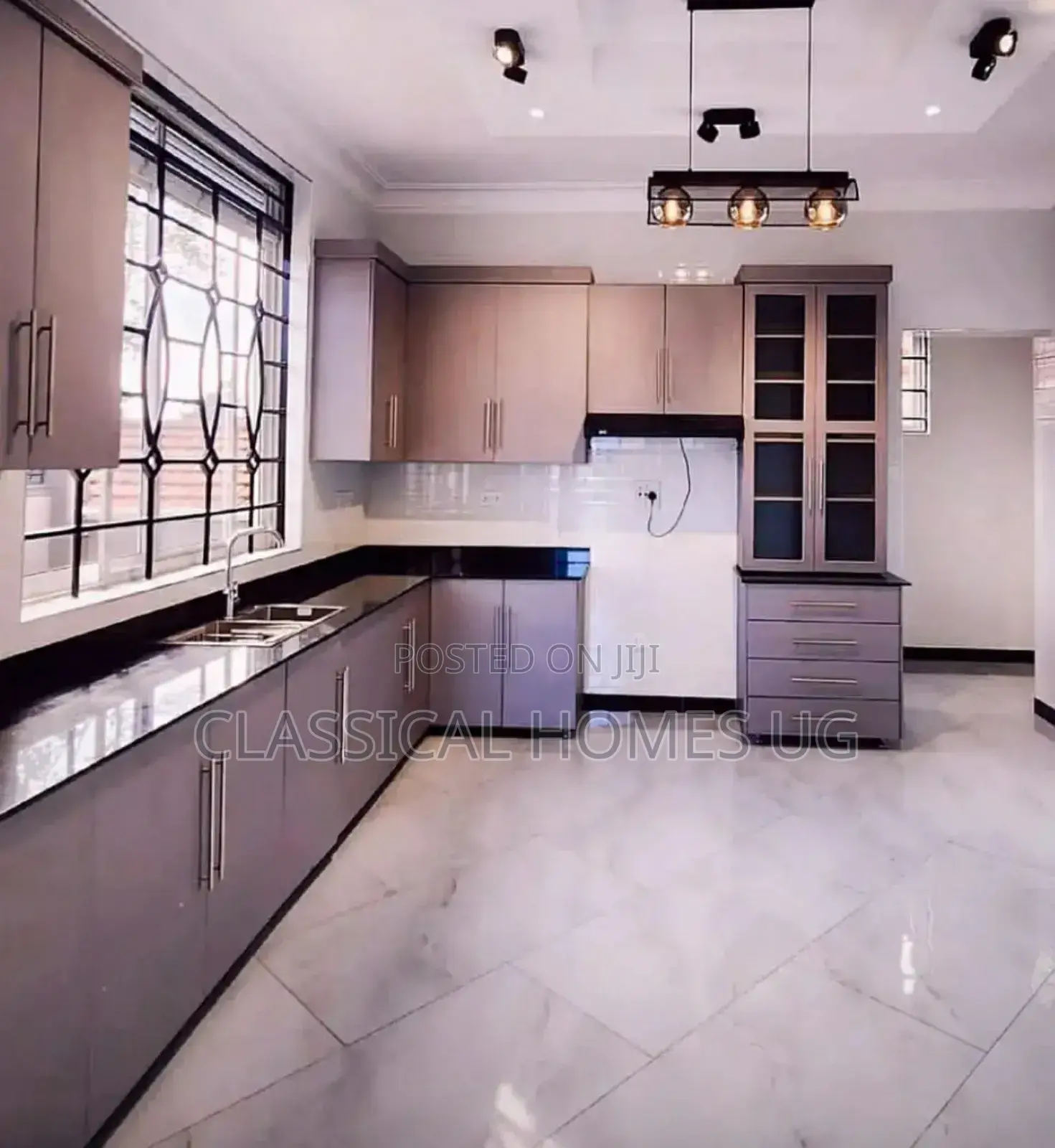 5bdrm Duplex in Kyanja, Central Division for rent in Central Division
