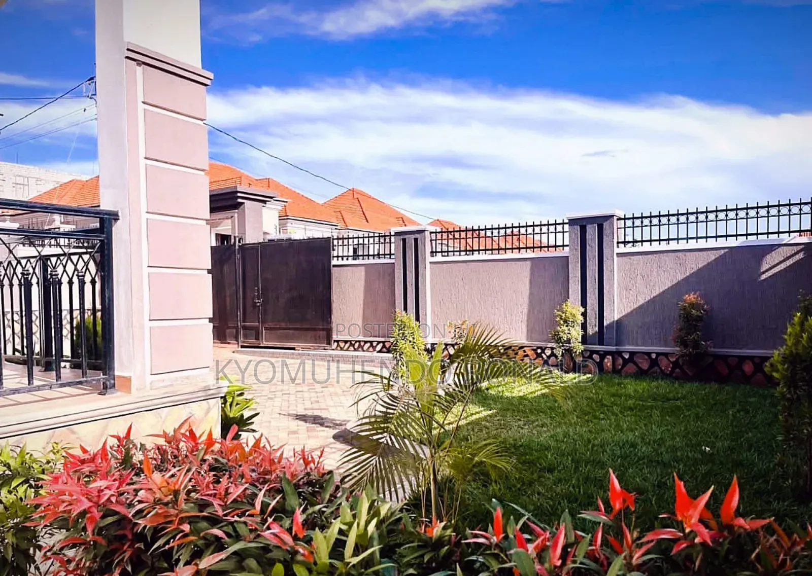 5bdrm House in Kyaliwajara, Nakawa for sale in Nakawa