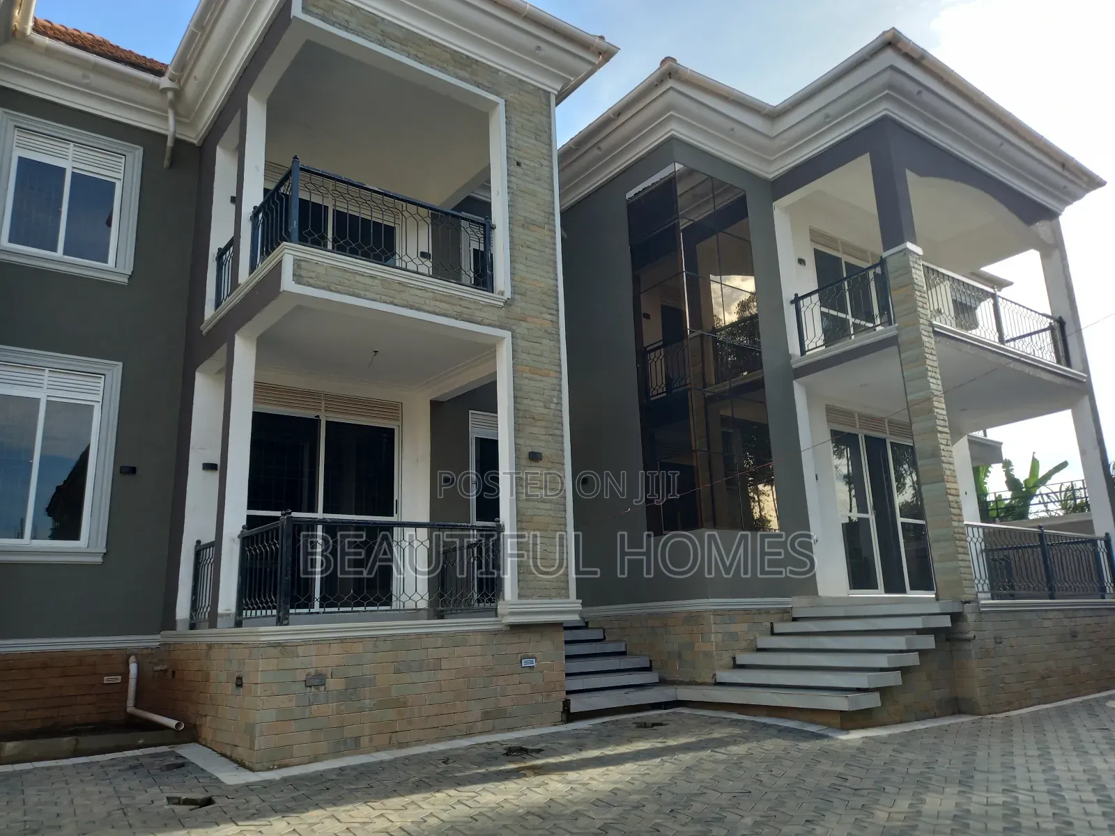 Furnished 5bdrm Maisonette in Kira for sale in Kira