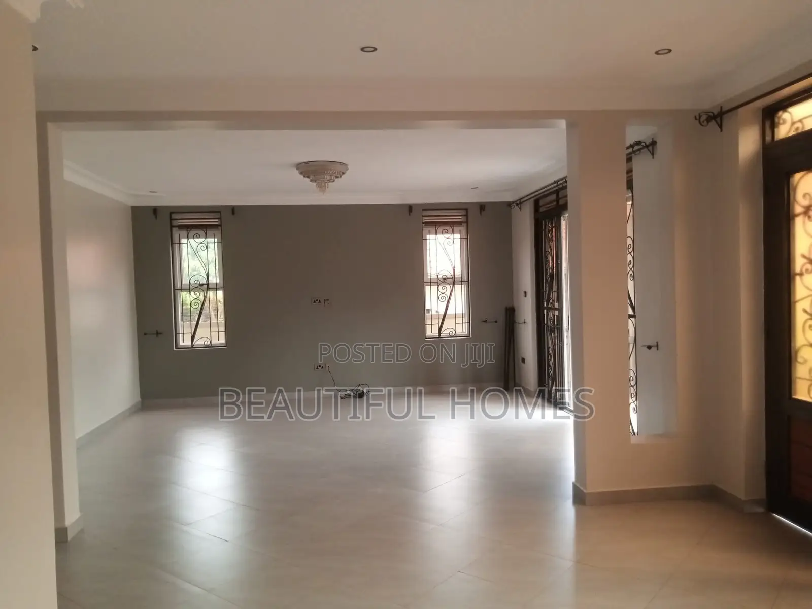 Furnished 5bdrm Duplex in Kira, Central Division for sale in Central Division