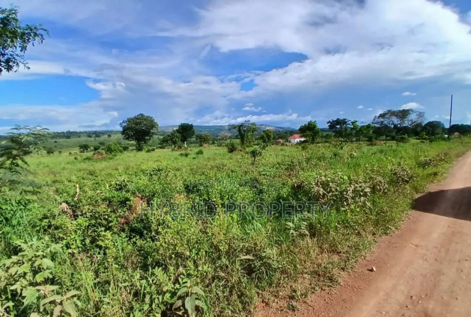 Prime 49acres of Land for Sale at Busunju Along Hoima Road V in Ssekanyonyi