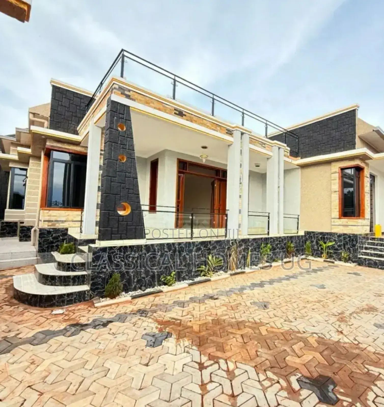 4bdrm Bungalow in Akright Bwebajja, Central Division for rent in Central Division