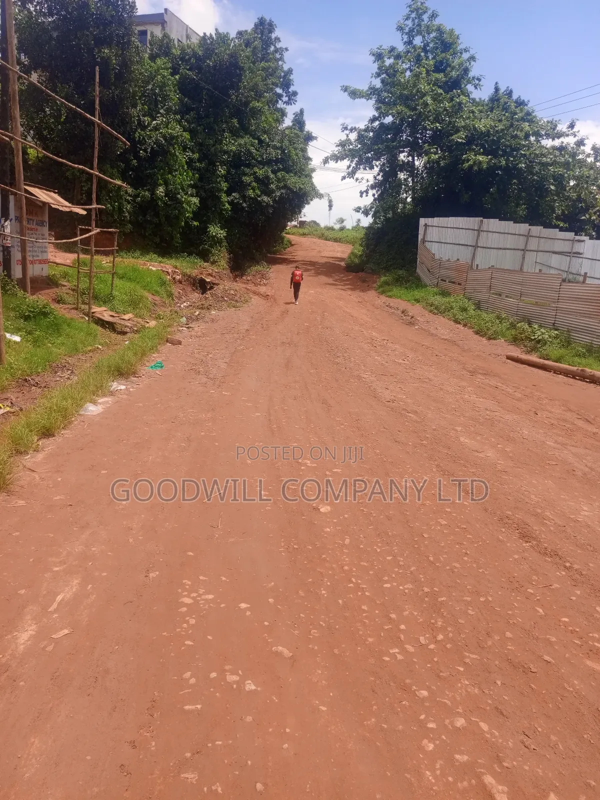 6 Acres of Land in Mbalala Mukono Touching on a Bigger Feeder Road in Central Division