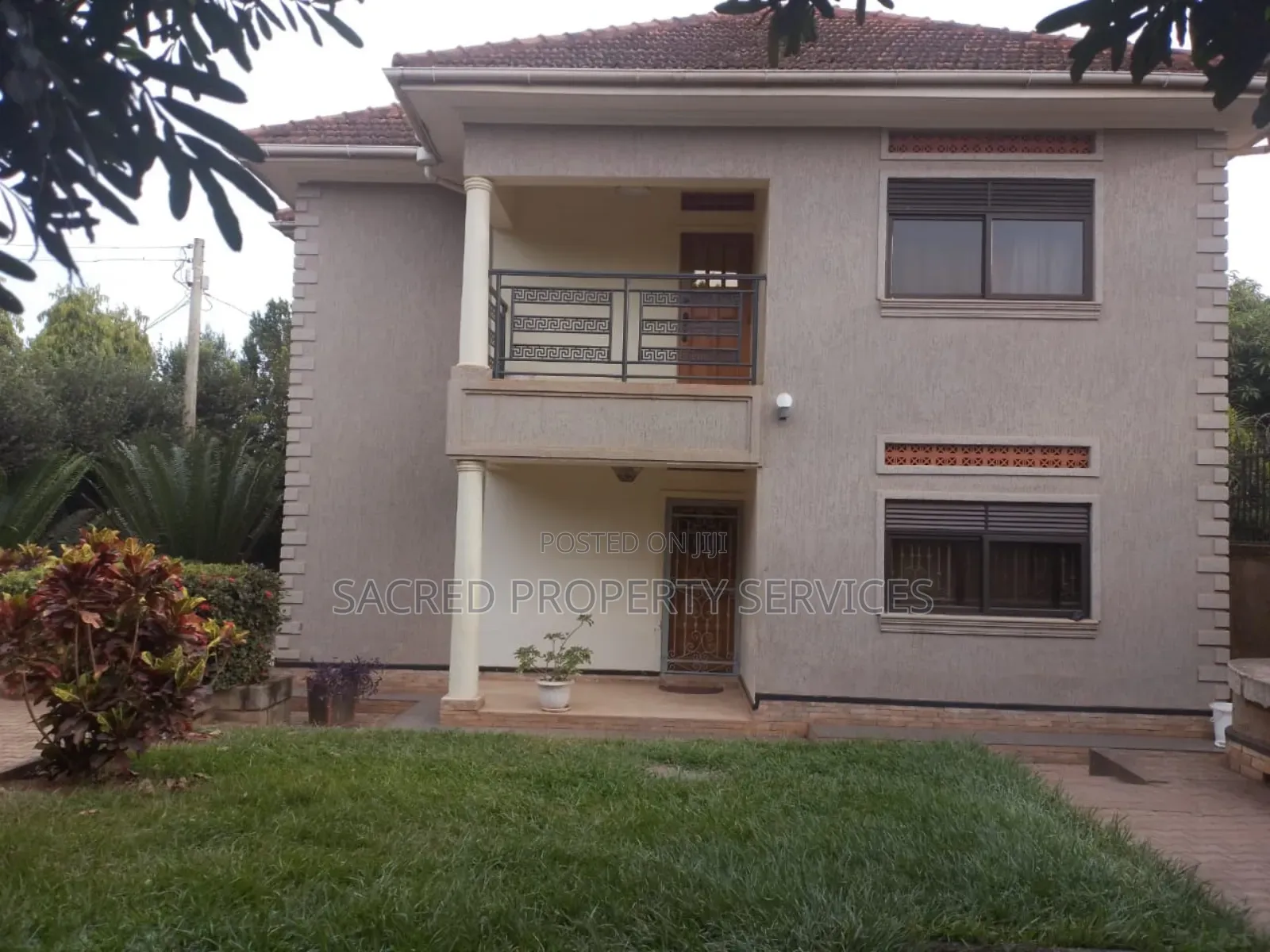 5bdrm Bungalow in Buwate, Kira for rent in Kira
