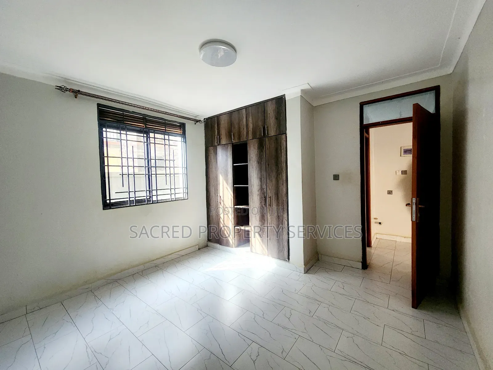 1bdrm Apartment in Kyaliwajara Road, Kira for rent in Kira