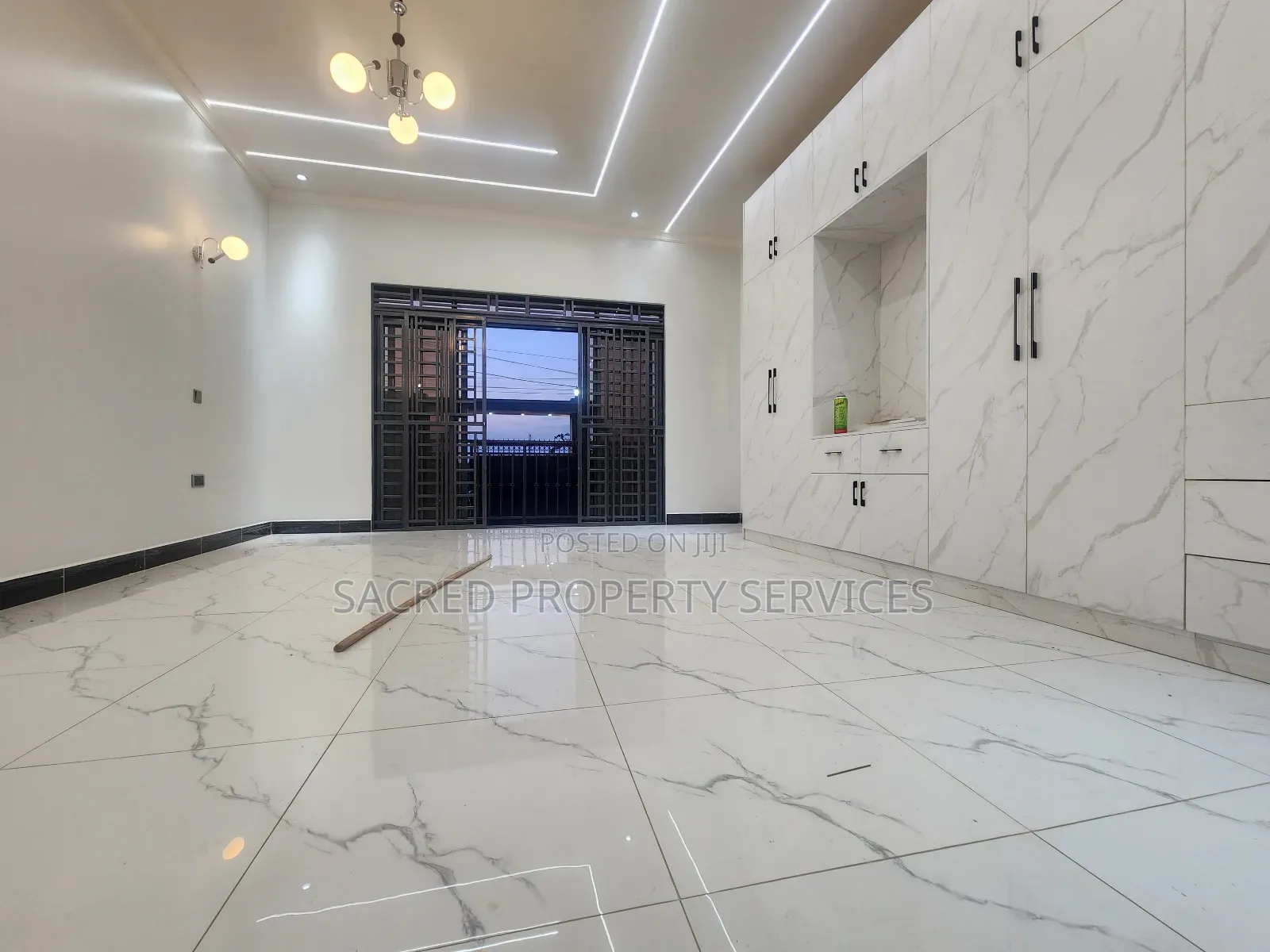 4bdrm Bungalow in Kira Mulawa Town for sale in Kira