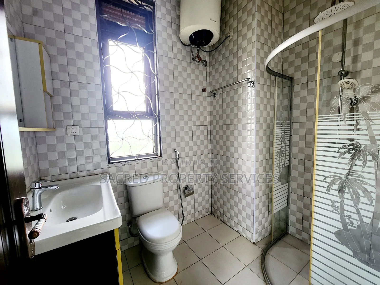 3bdrm Apartment in Najjera Buwate Road, Kira for rent in Kira