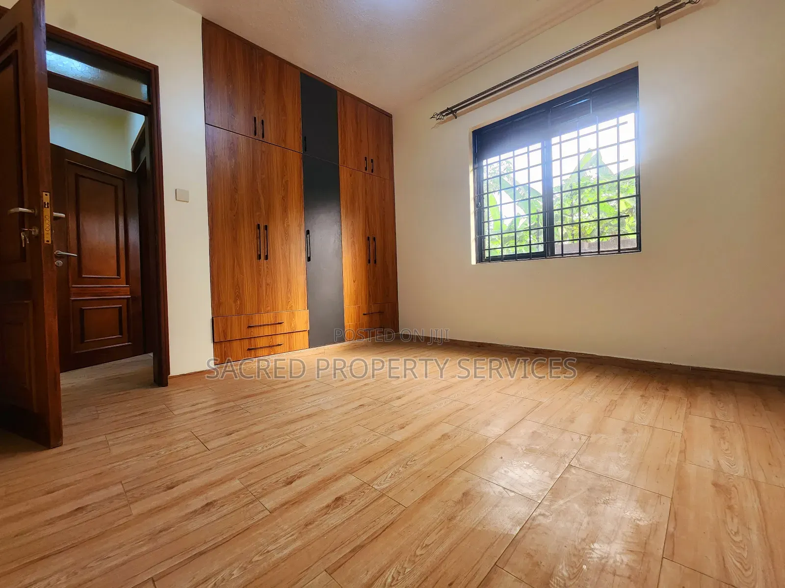 1bdrm Apartment in Kira Bulido for rent in Kira