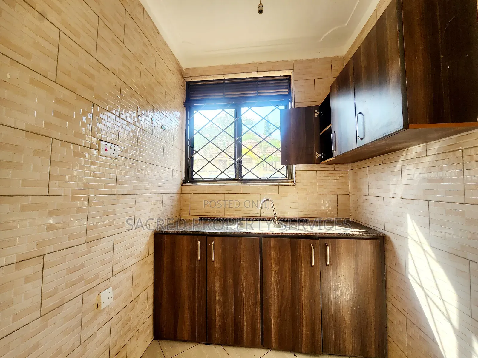 1bdrm Apartment in Bulido, Kira for rent in Kira