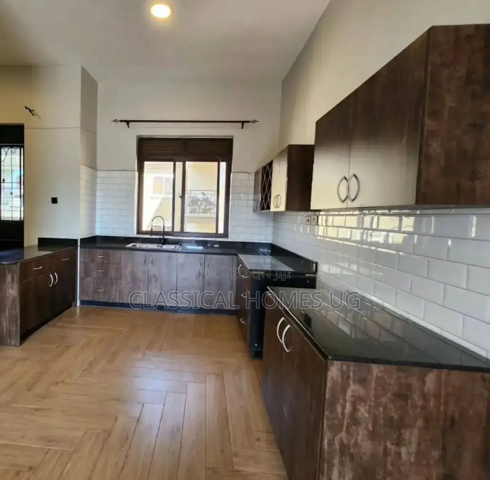 3bdrm Apartment in Lubowa Entebbe Road, Central Division for rent in Central Division