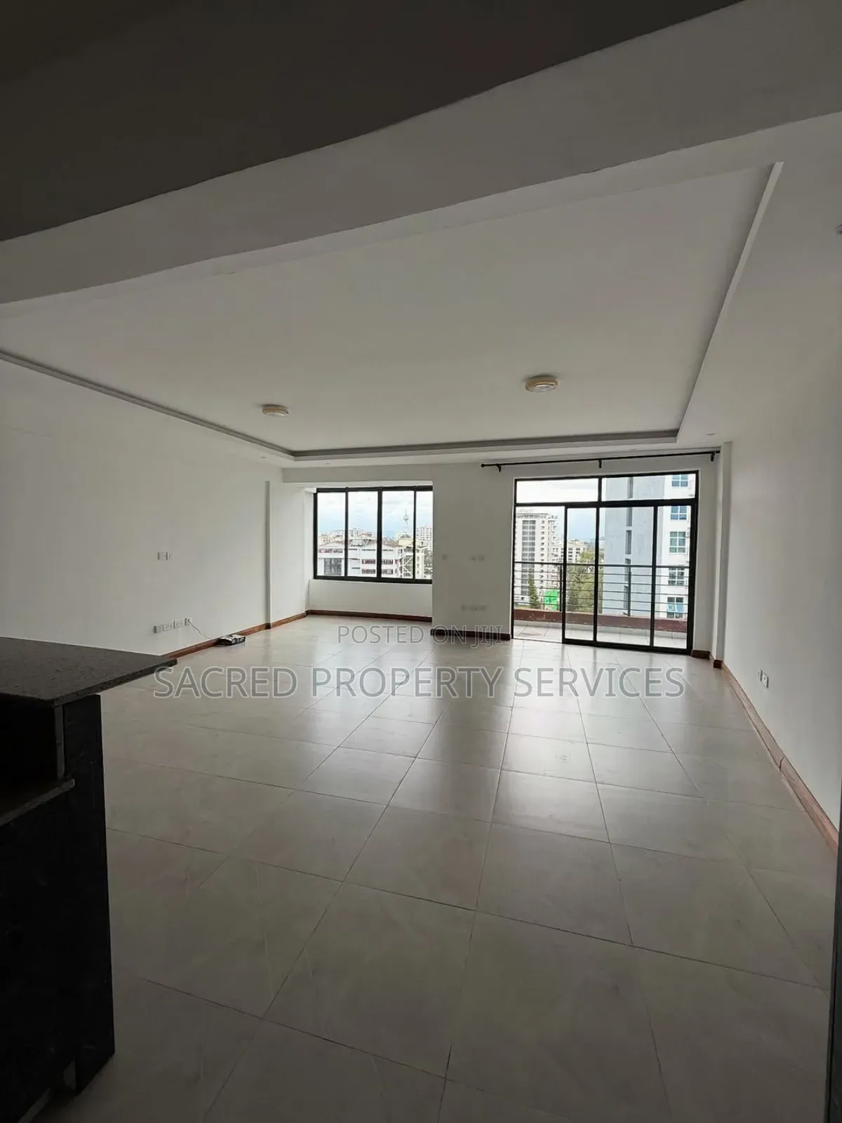 3bdrm Apartment in Naalya  Metroplox, Nakawa for rent in Nakawa