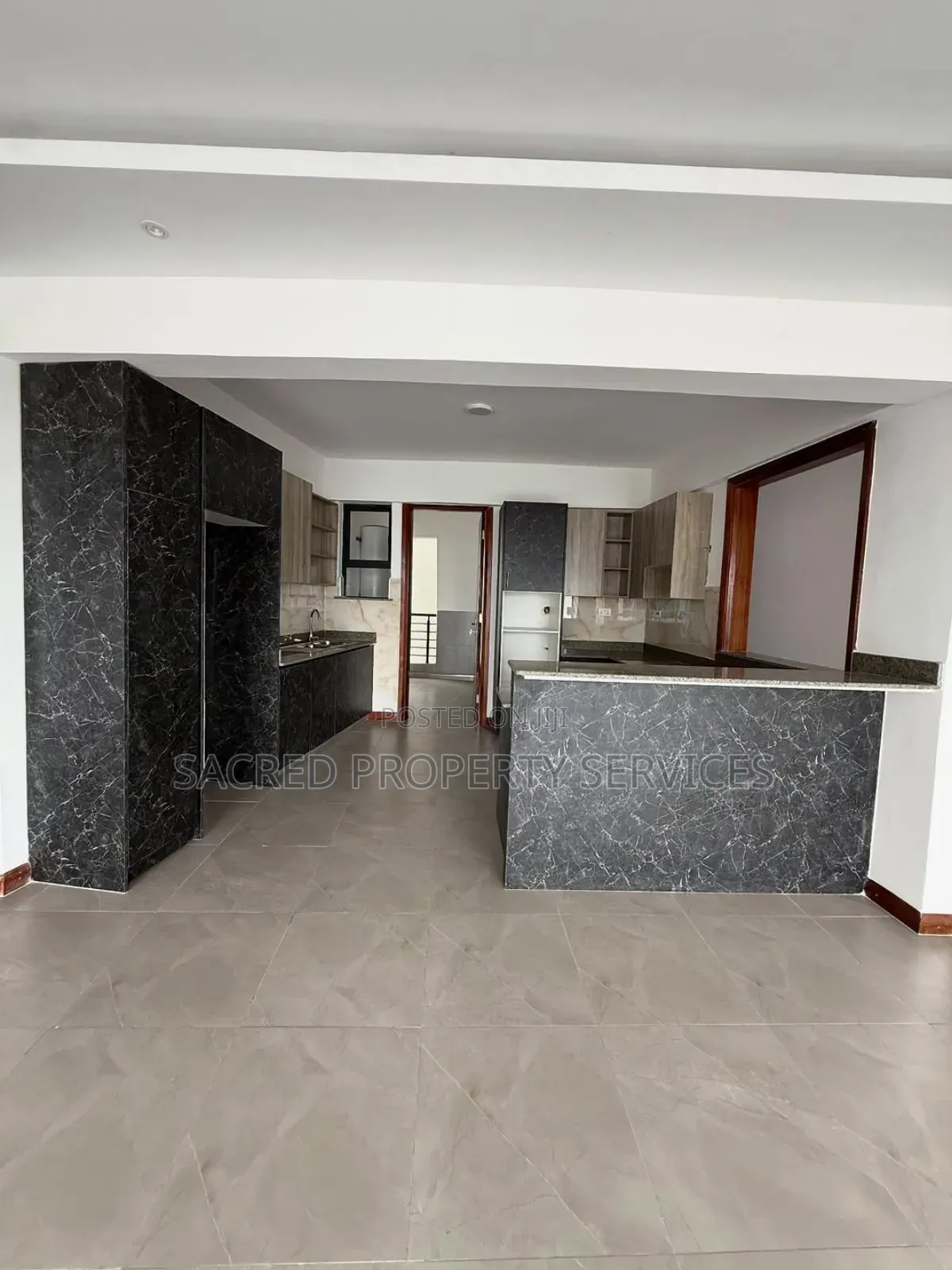 3bdrm Apartment in Naalya  Metroplox, Nakawa for rent in Nakawa