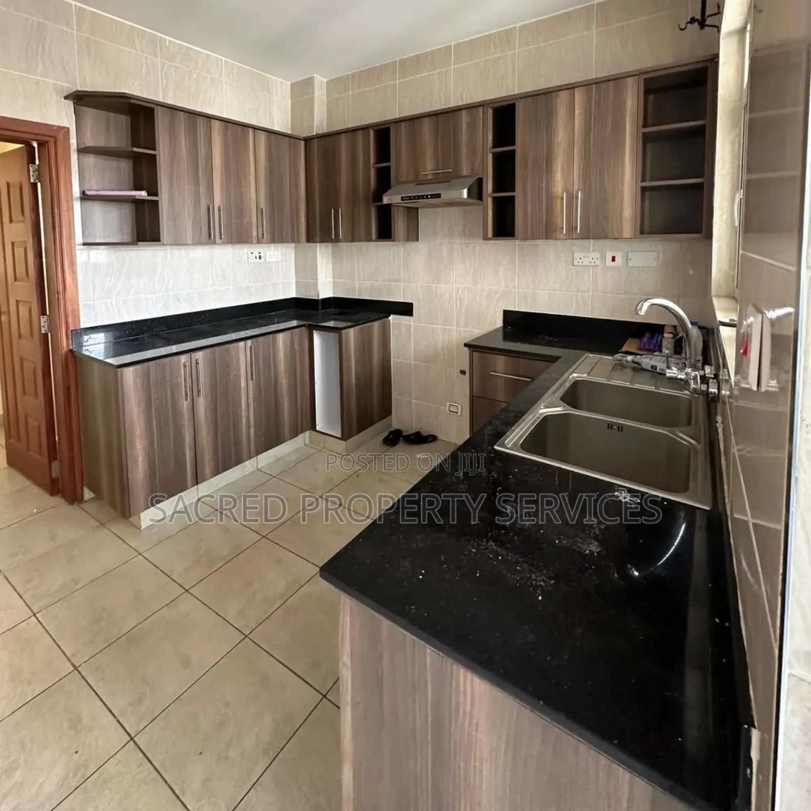 2bdrm Apartment in Kiwatule Police End, Nakawa for rent in Nakawa