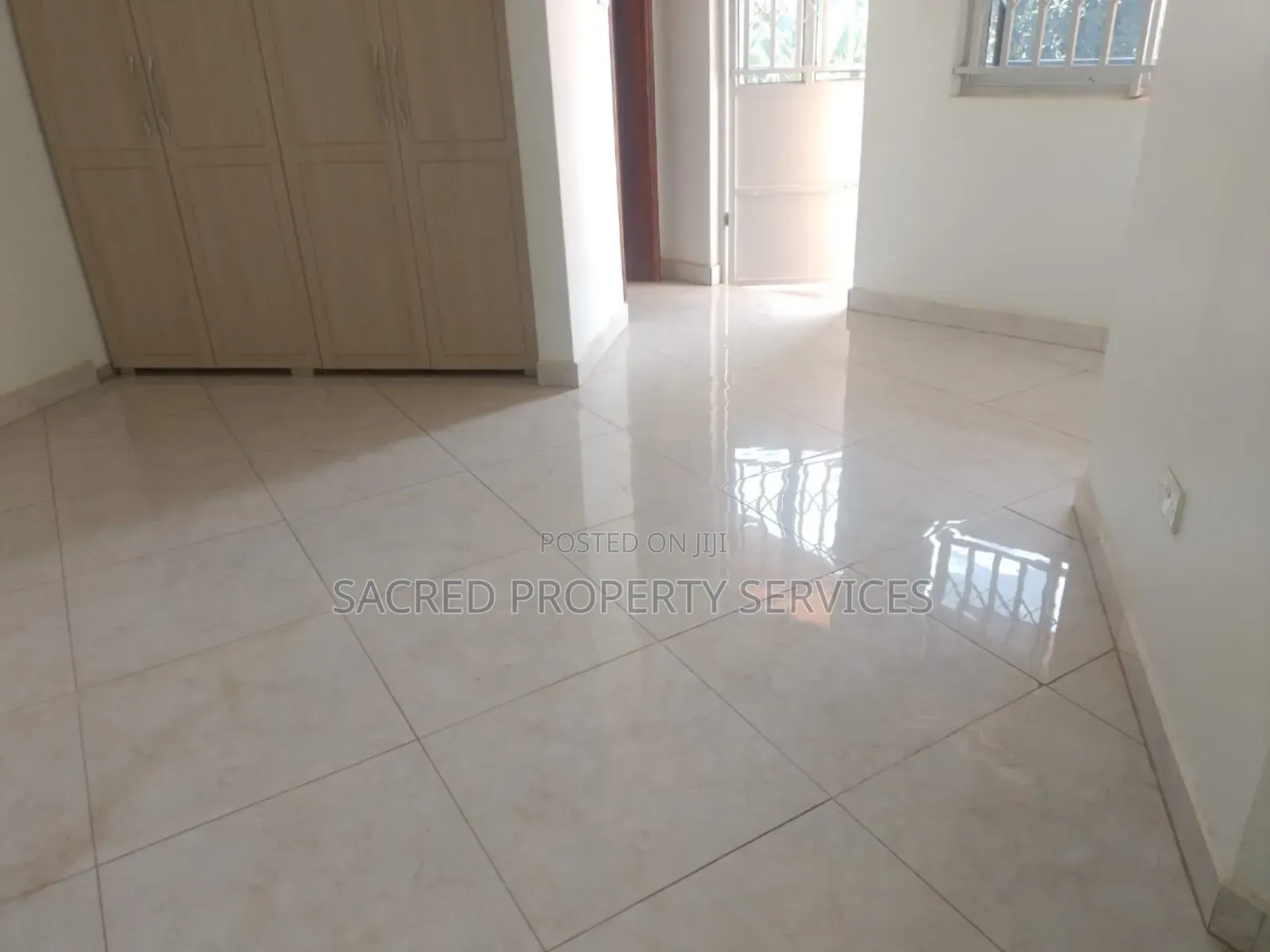 4bdrm Duplex in Kira Mulawa for rent in Kira