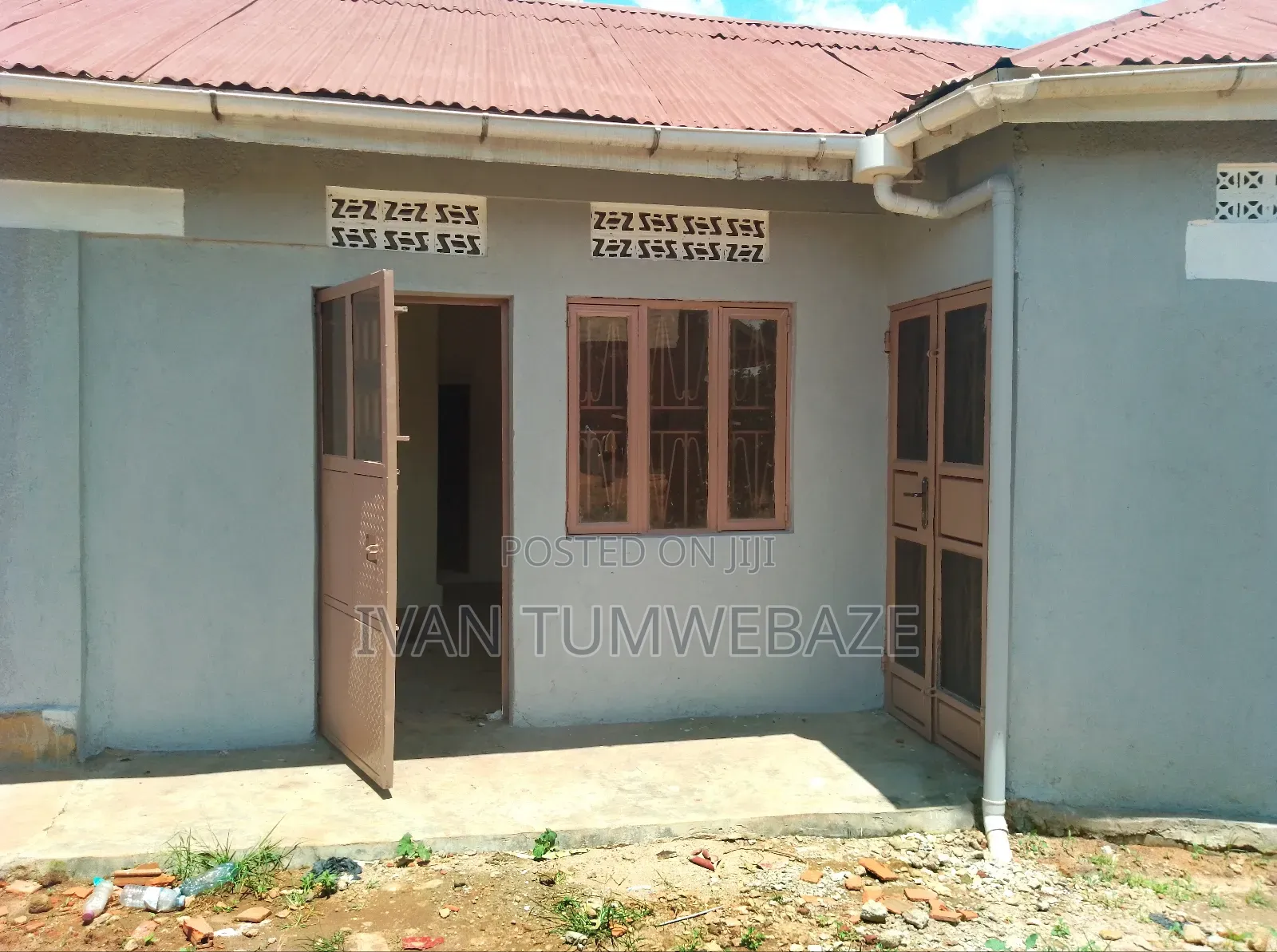 1bdrm Bungalow in Lweza Entebbe Road, Central Division for rent in Central Division