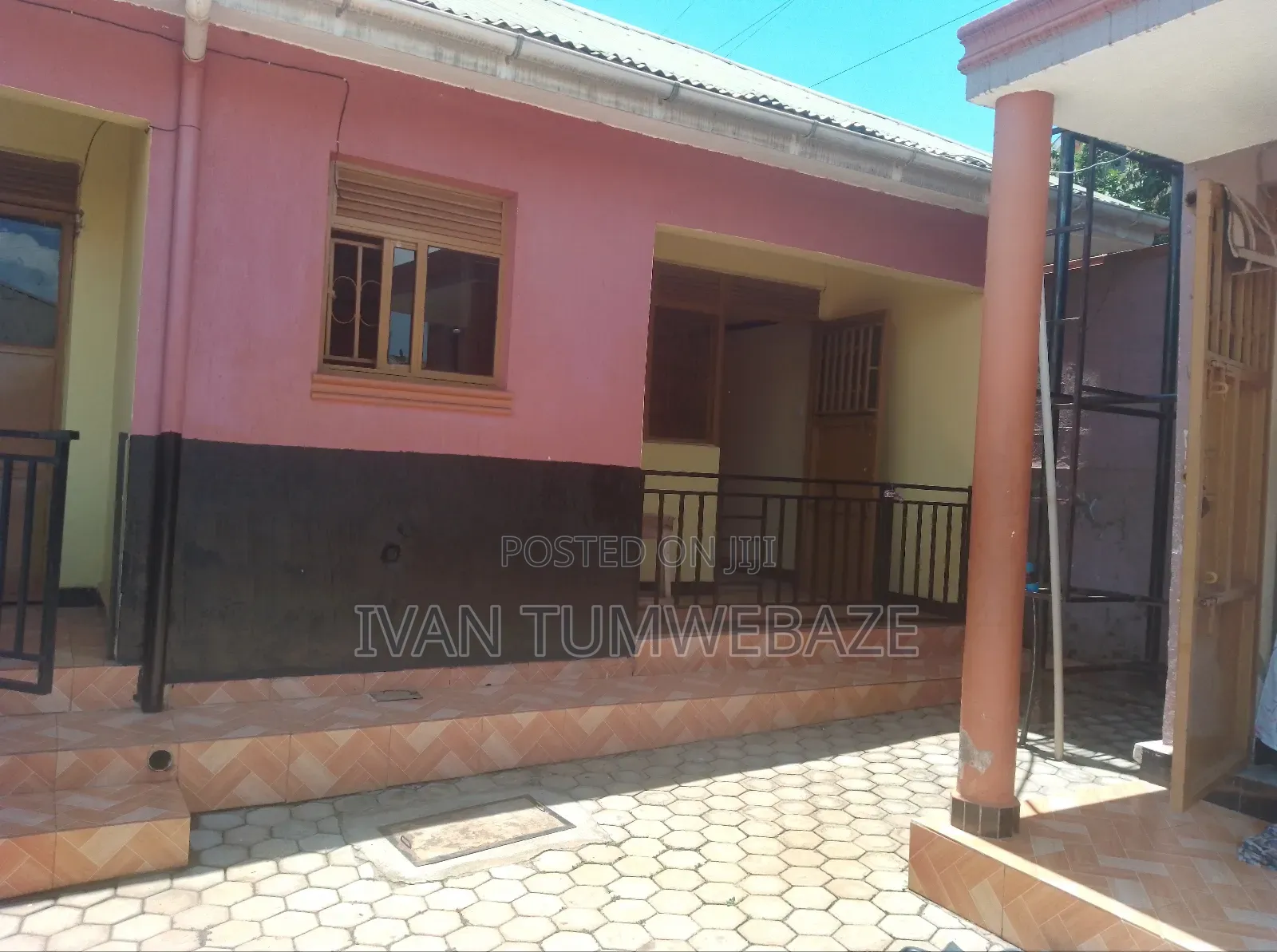 1bdrm House in Lweza, Central Division for rent in Central Division