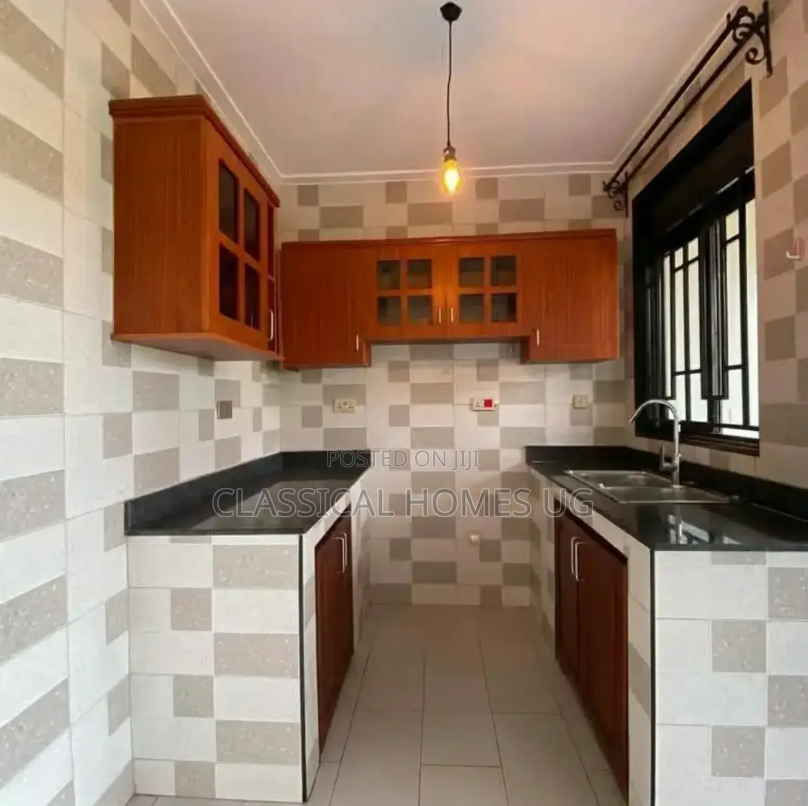 3bdrm Apartment in Lubowa Entebbe Road, Central Division for rent in Central Division