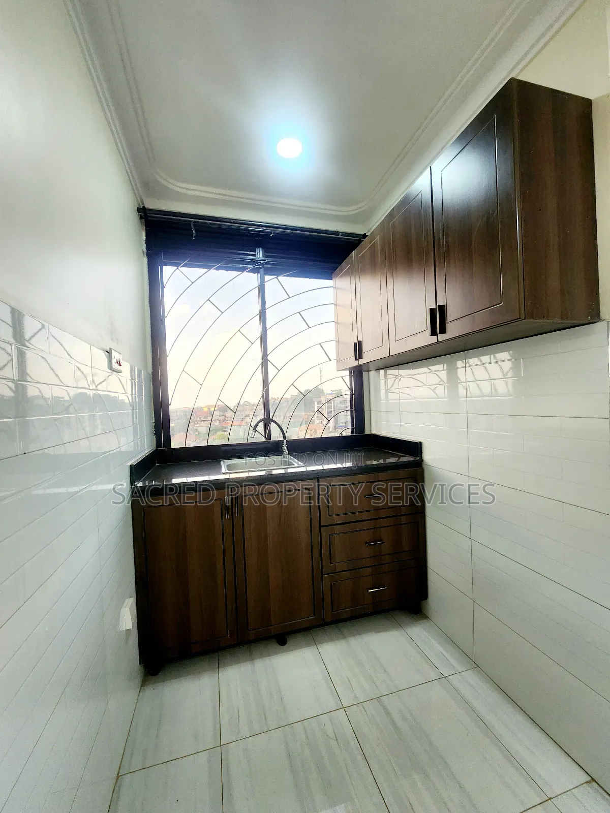 1bdrm Apartment in Bulido, Kira for rent in Kira