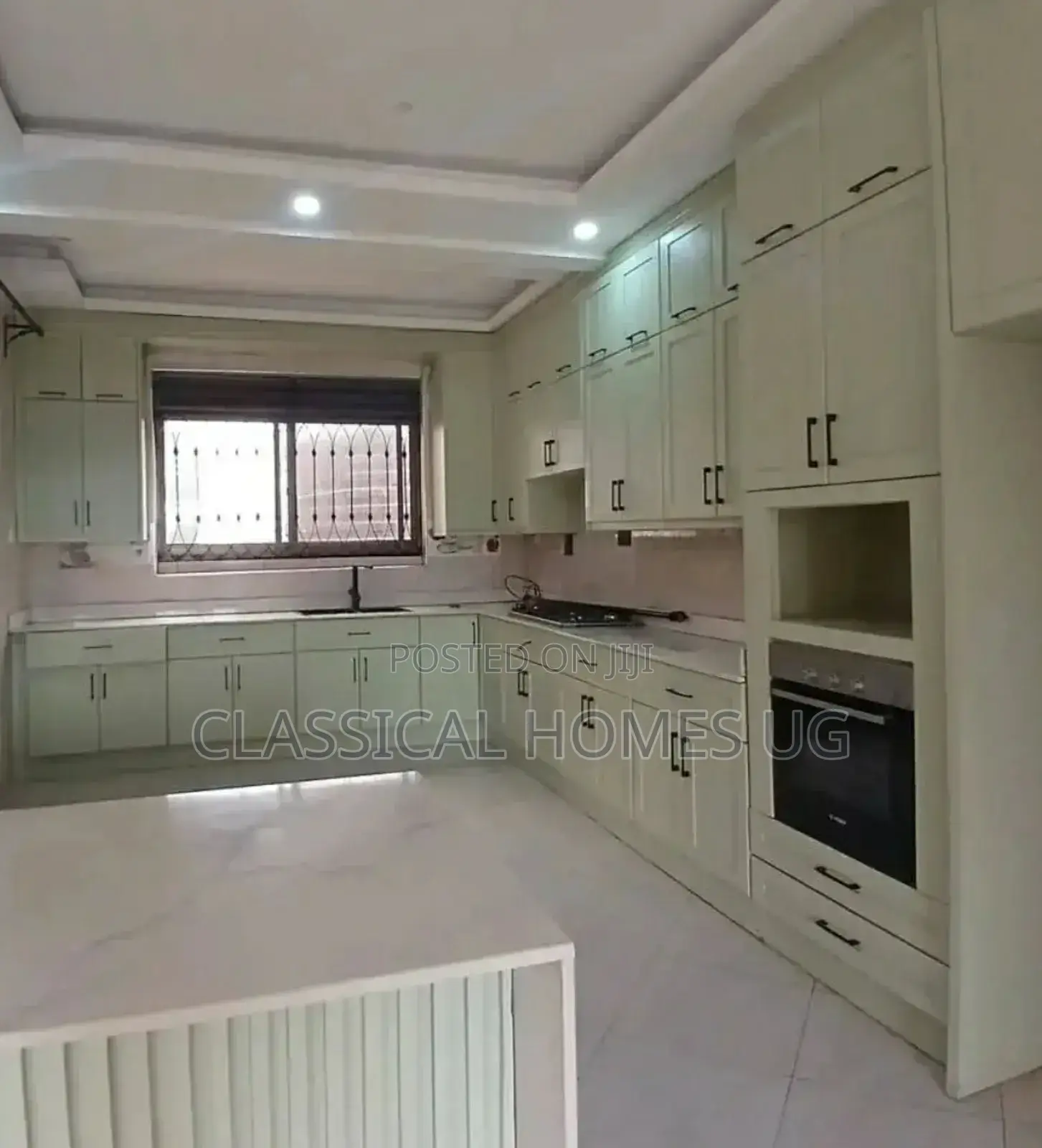 5bdrm Duplex in Lubowa Entebbe Road, Central Division for rent in Central Division