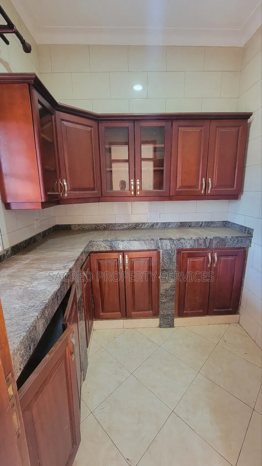 2bdrm Apartment in Mamerito Road Kira for rent in Kira