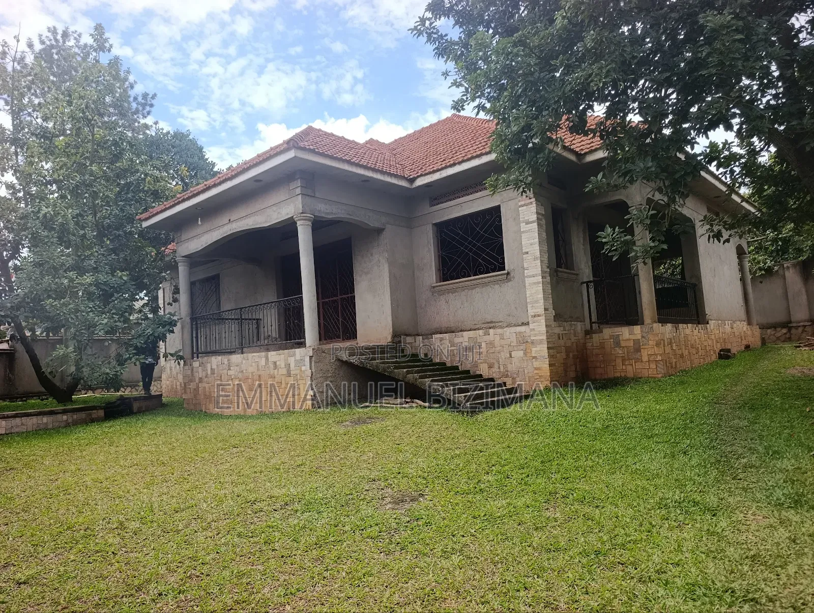 3bdrm Bungalow in Bulindo, Central Division for sale in Central Division