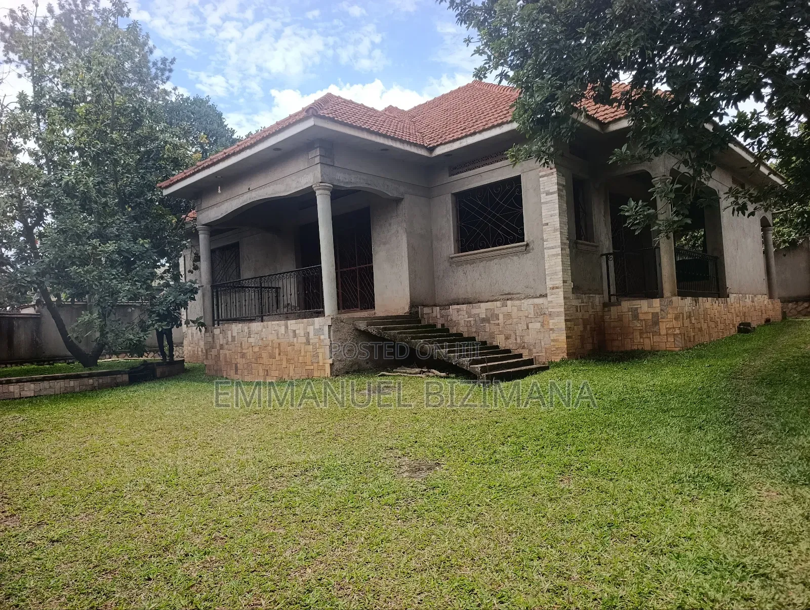3bdrm Bungalow in Bulindo, Central Division for sale in Central Division
