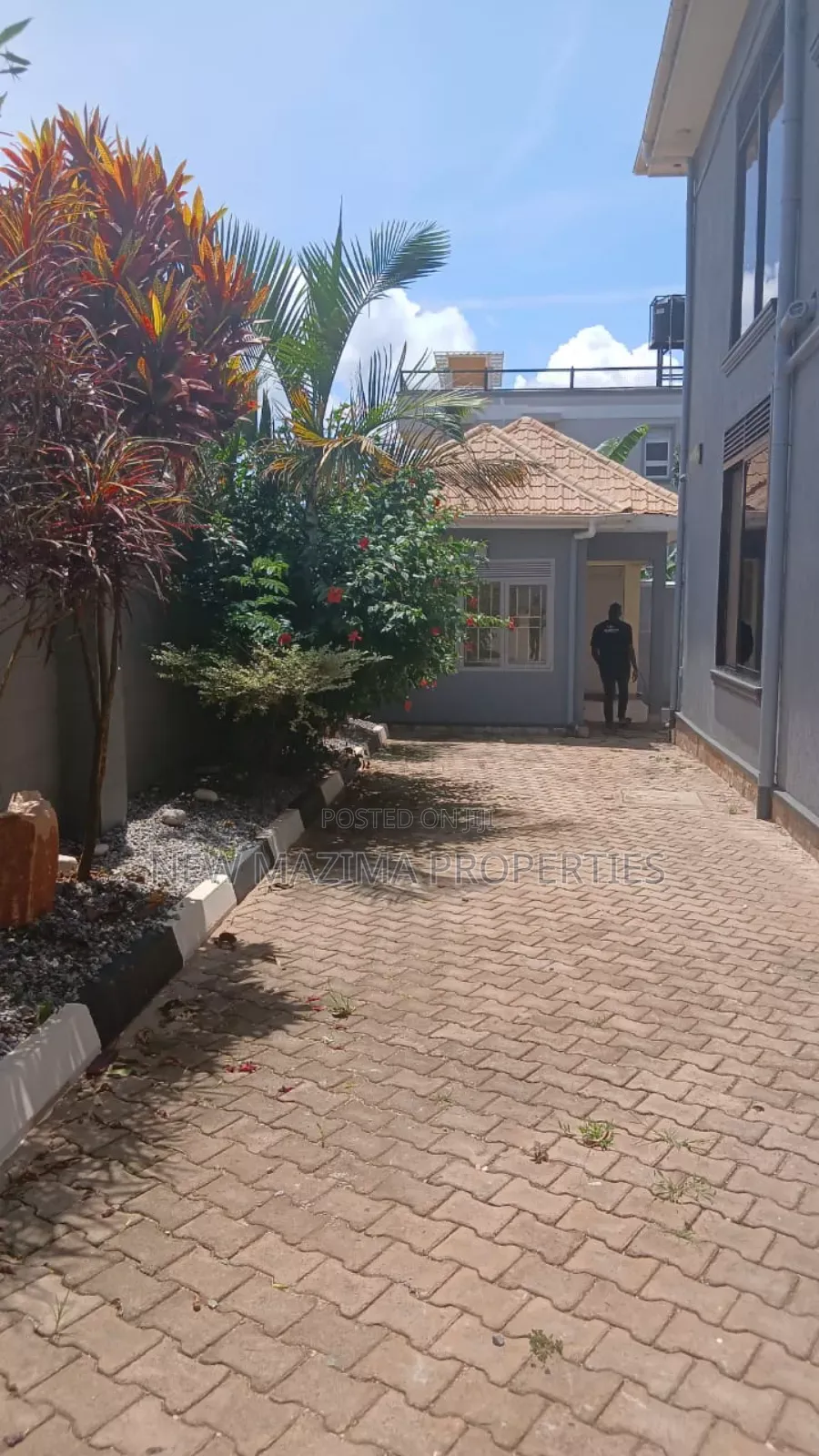 5bdrm Maisonette in Kigo Heights, Central Division for sale in Central Division