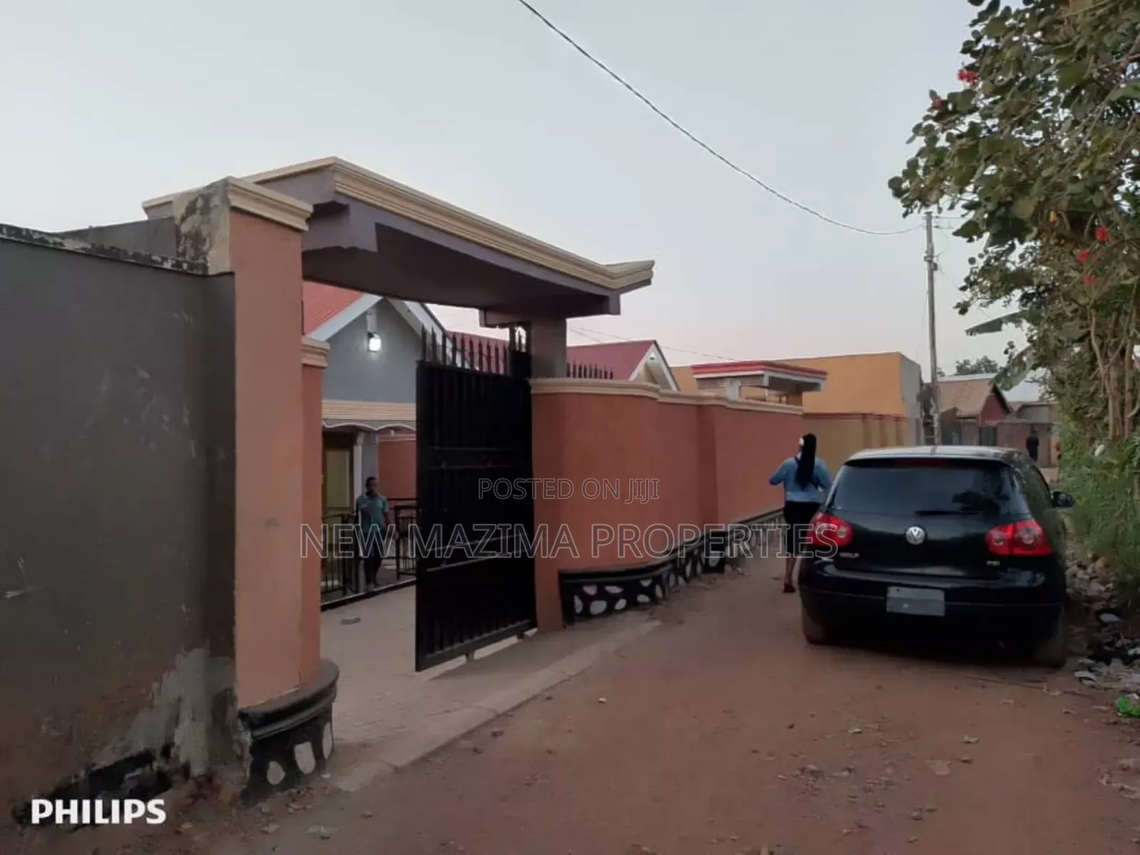 3bdrm Bungalow in Nansana Town, Central Division for sale in Central Division