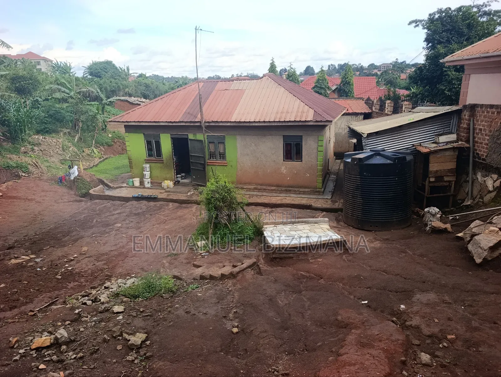 Furnished 3bdrm Bungalow in Kyaliwajjala, Central Division for sale in Central Division