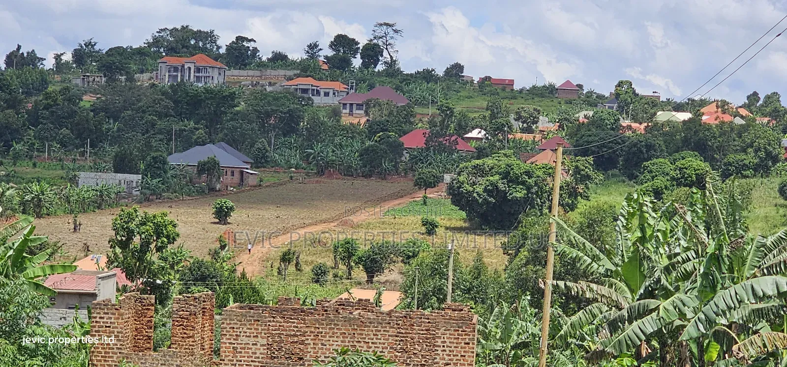 Hot Plot for Sale at Wakiso - Nkowe Mubango in Wakiso / Wakiso
