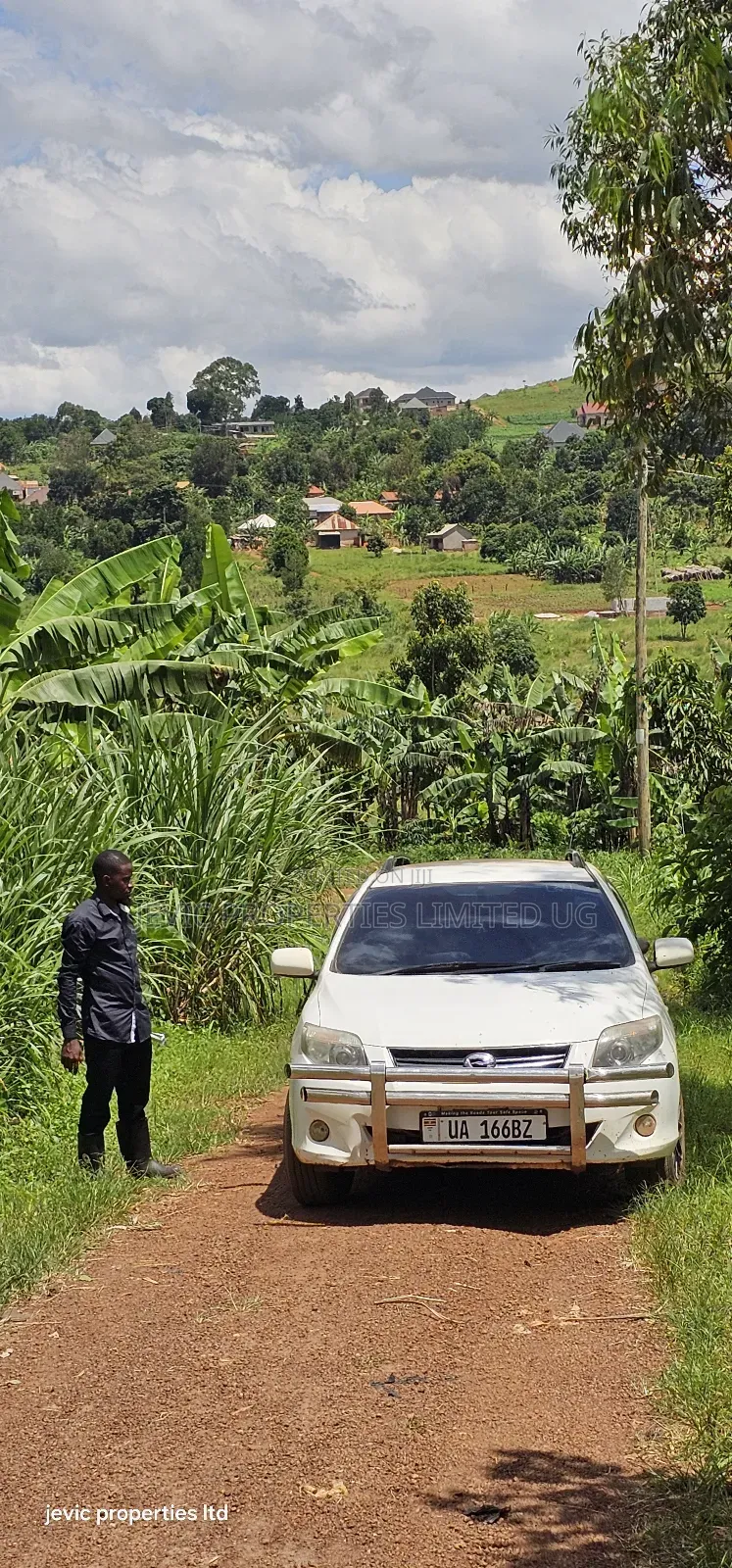 Hot Plot for Sale at Wakiso - Nkowe Mubango in Wakiso / Wakiso