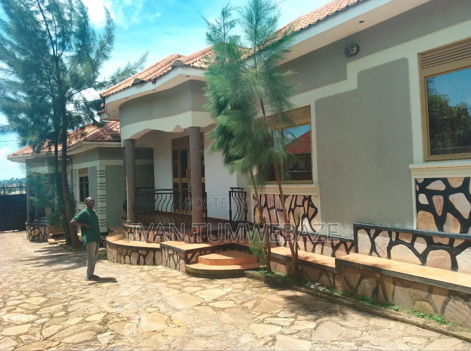 2bdrm House in Namulanda Entebbe, Central Division for rent in Central Division